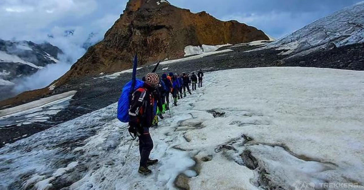 mountaineers-group-travel