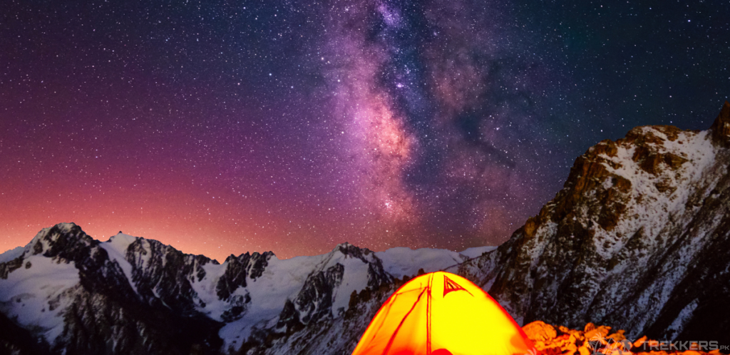 camping-at-trich-mir