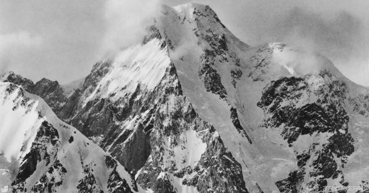 Skyang Kangri: Unveiling the Majestic Staircase Peak